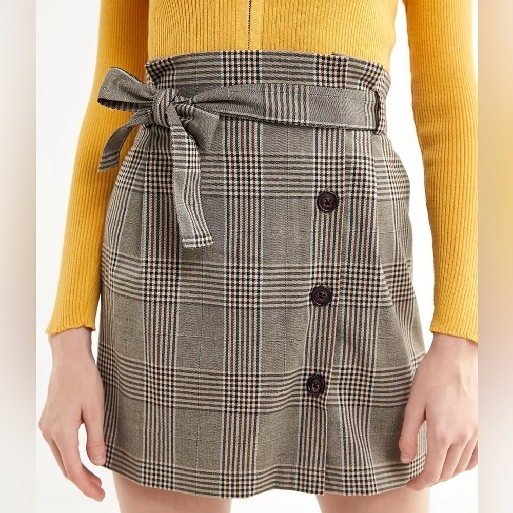 UO Penelope Plaid Paperbag Waist Wrap Tie Wrap Mini Skirt Tweed Academia Med